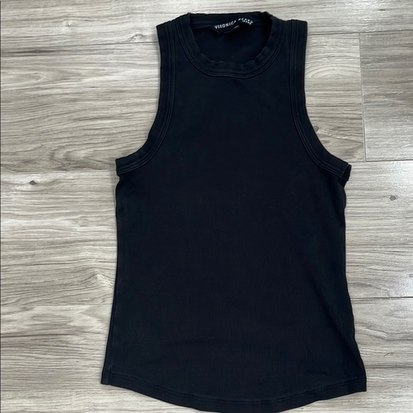 Veronica Beard Tops - Veronica Beard Black Sleeveless cropped black top